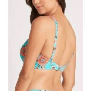 NWT Sea Level Swim Dominica Tri Bra Bikini Swim Top With Luminous Trim Aqua Sz 6